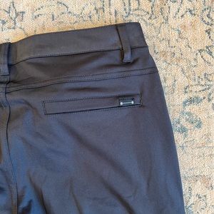 Size 30” waist Barbell chino pants in navy